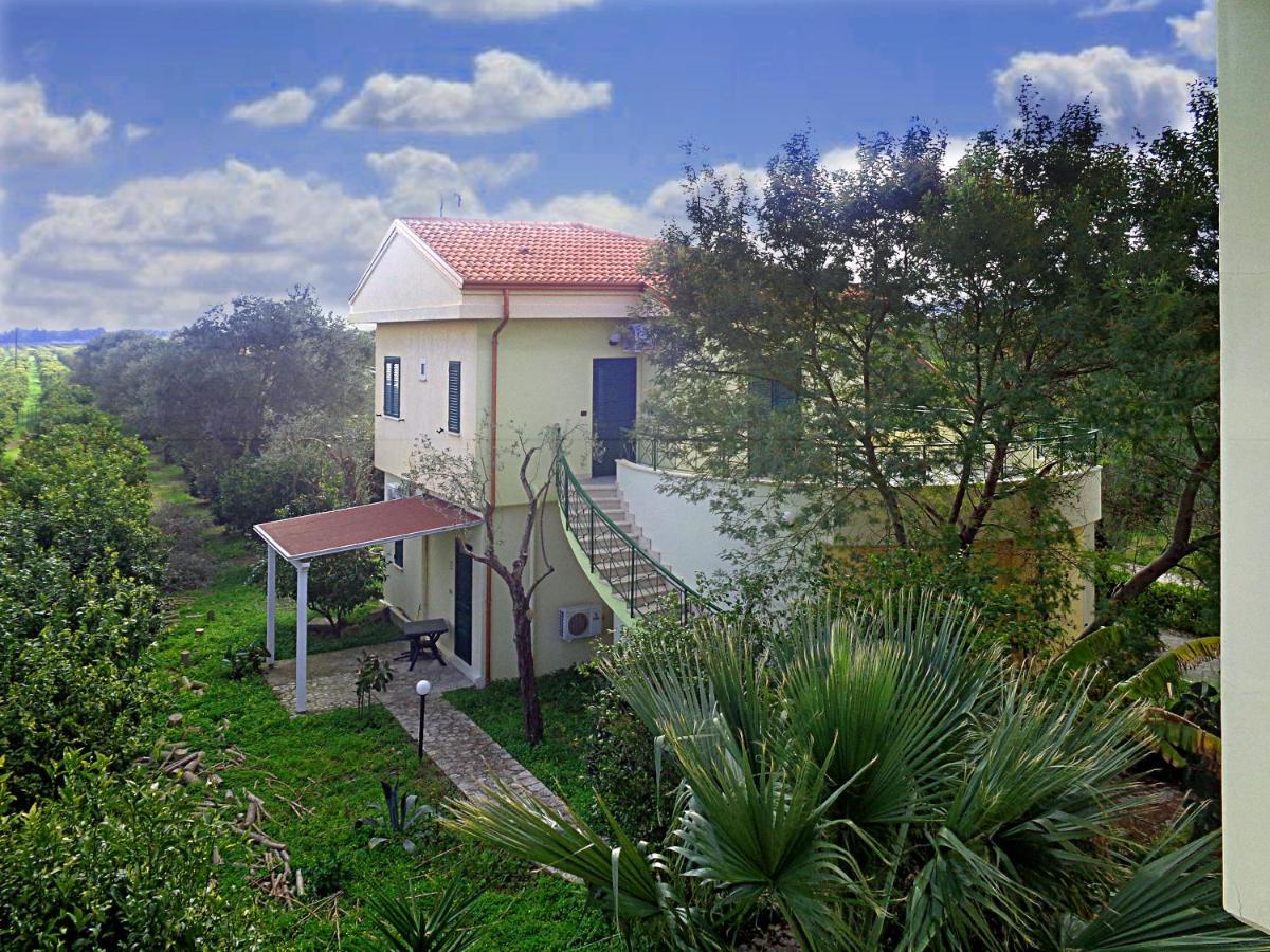 Il Casale Le Tre Volte Pensionat Solfara Mare Exteriör bild
