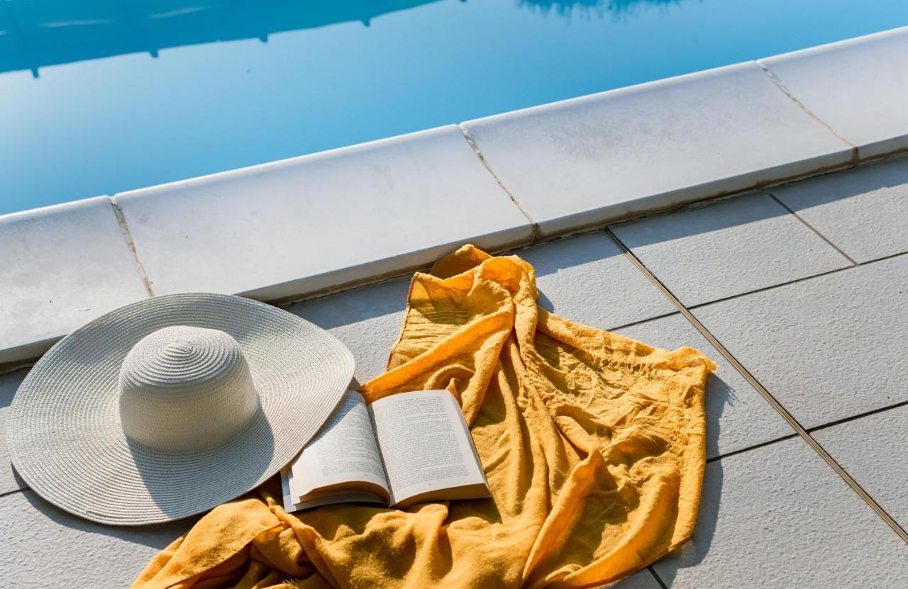 Il Casale Le Tre Volte Pensionat Solfara Mare Exteriör bild