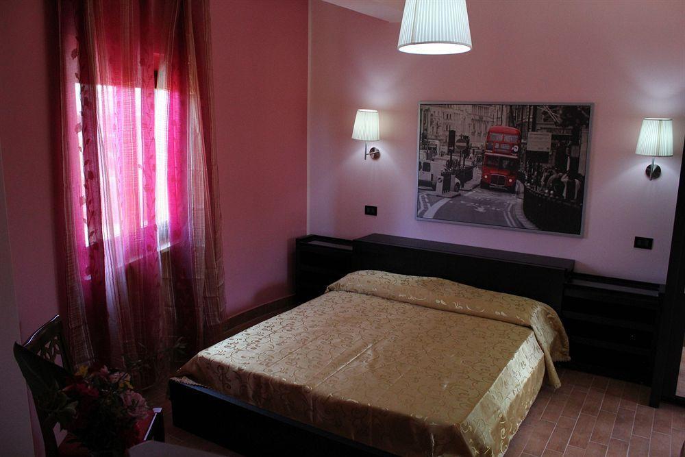 Il Casale Le Tre Volte Pensionat Solfara Mare Exteriör bild