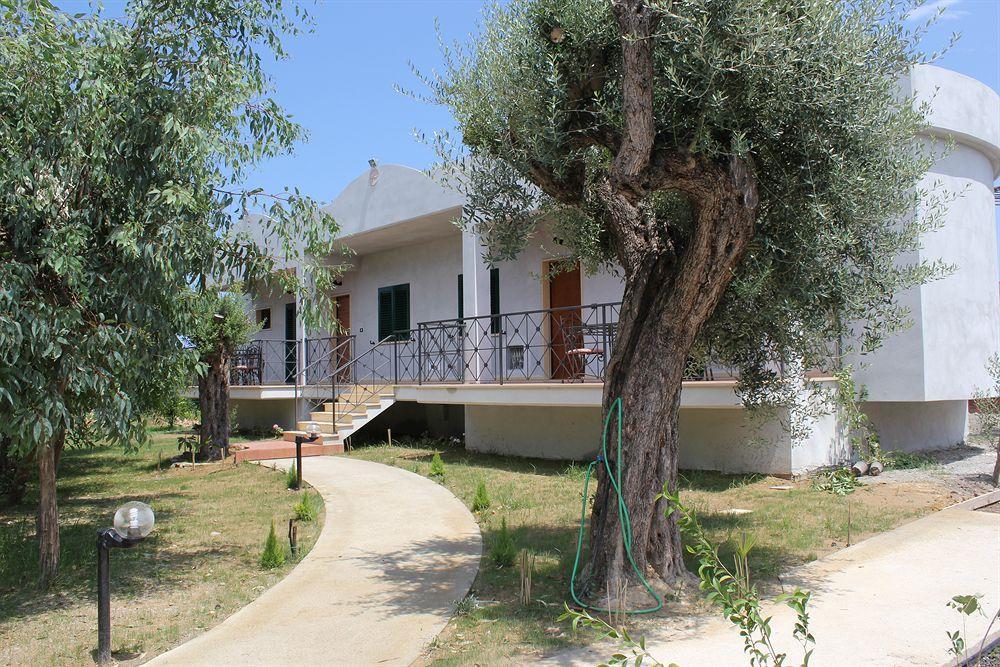 Il Casale Le Tre Volte Pensionat Solfara Mare Exteriör bild