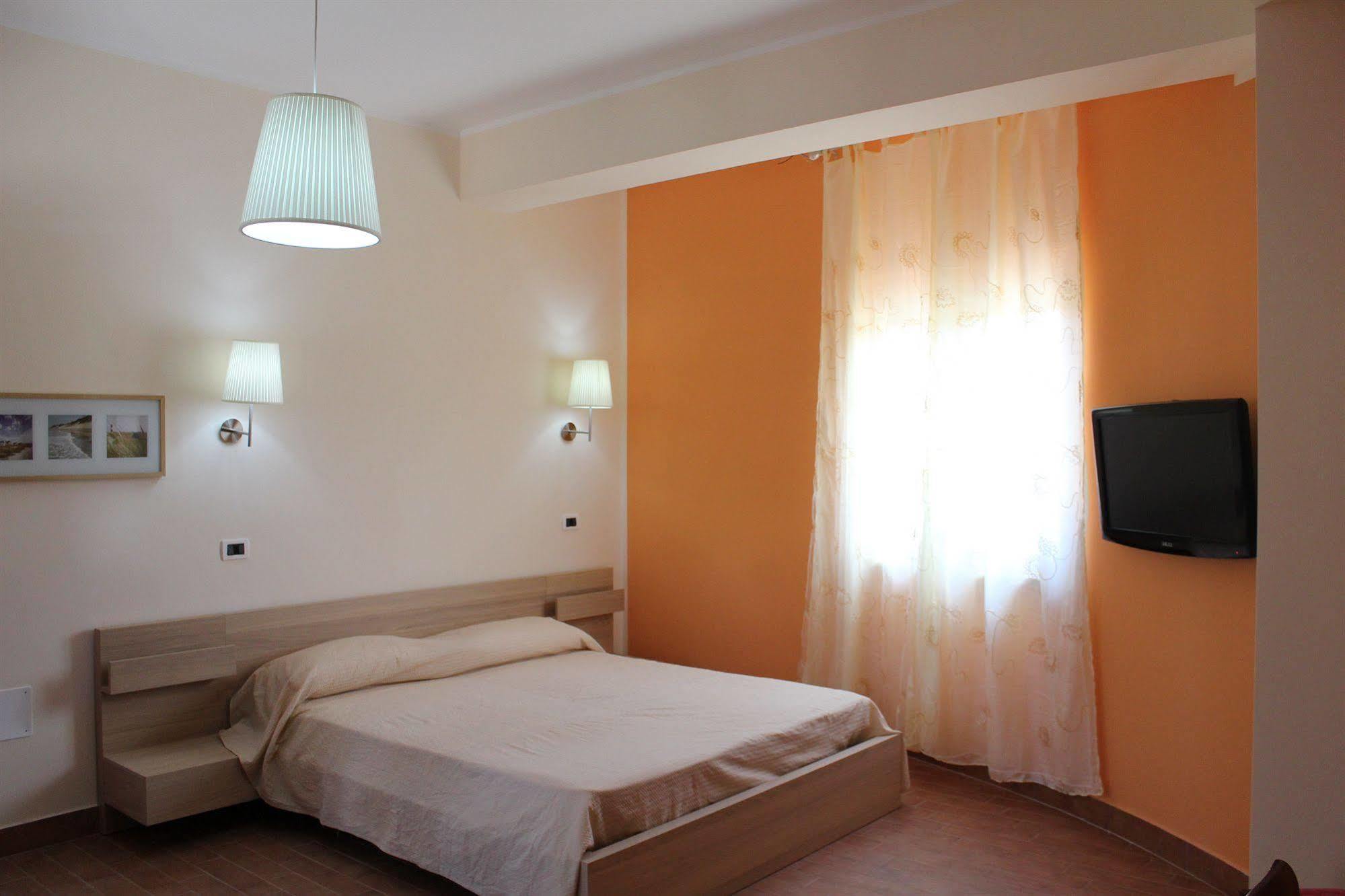 Il Casale Le Tre Volte Pensionat Solfara Mare Exteriör bild